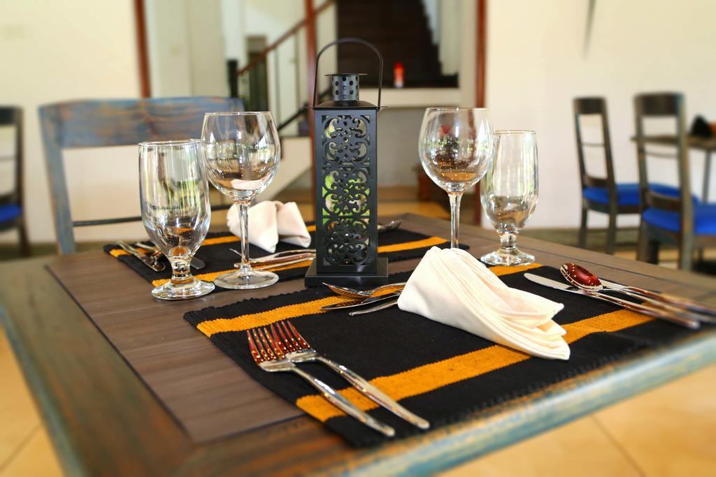 Отель Tranquil Negombo Boutique Экстерьер фото